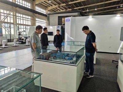 智能制造工程學(xué)院赴企業(yè)調(diào)研，信息技術(shù)咨詢服務(wù)助力專業(yè)建設(shè)與人才培養(yǎng)
